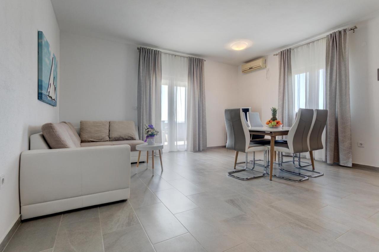 Love Apartments Zečevo Extérieur photo