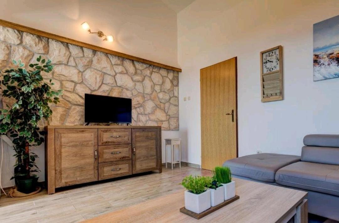 Love Apartments Zečevo Extérieur photo