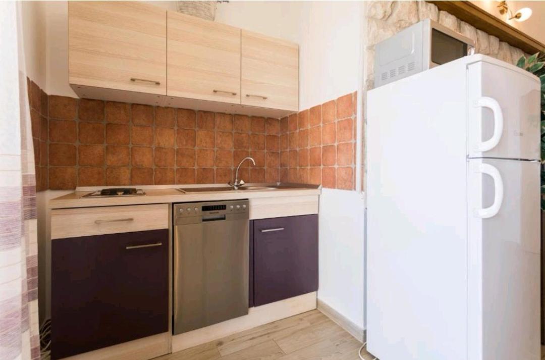 Love Apartments Zečevo Extérieur photo